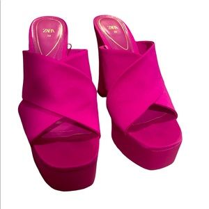 Fuschia #ZARA Platforms, Showstoppers, only wore twice, size 39/8.5/9